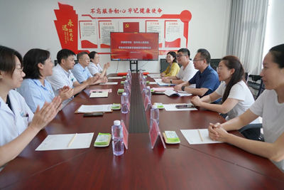 承德医学院与我院举行“早临床社